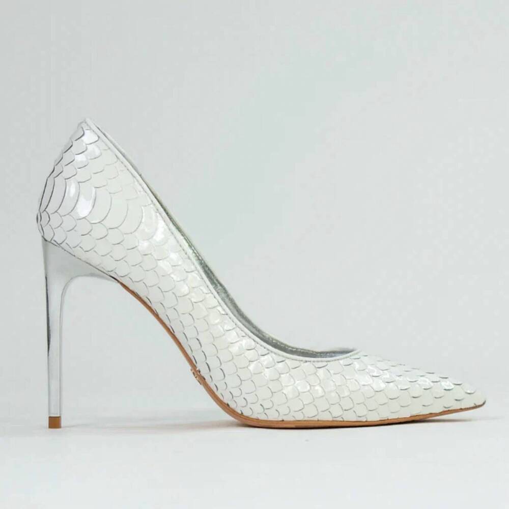 NEW CYNTHIA RICHARD women's ruby dovetail stiletto heels in white
